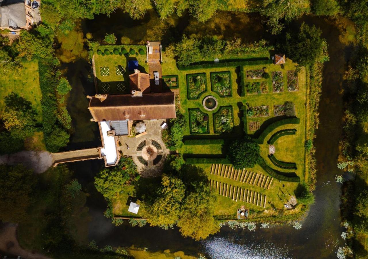 Crows Hall Дебенхем Экстерьер фото